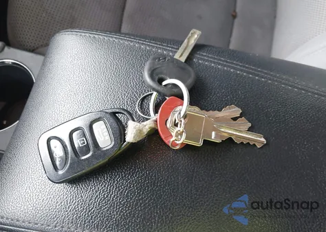 2013 Hyundai Sonata Gls from USA, damaged, VIN 5NPEB4AC7DH770740